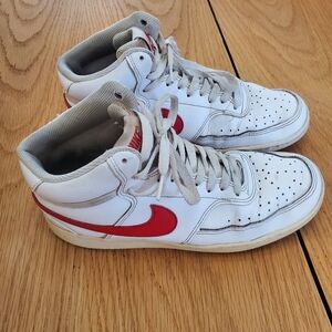 Nike High‎ Tops